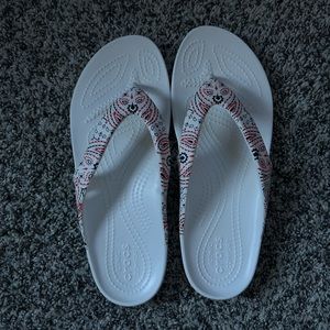 PAISLEY CROC SANDALS